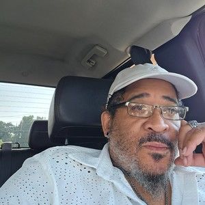 Meet your Posher, Marciel